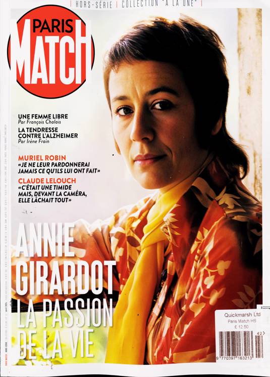 PARIS MATCH A LA UNE HS